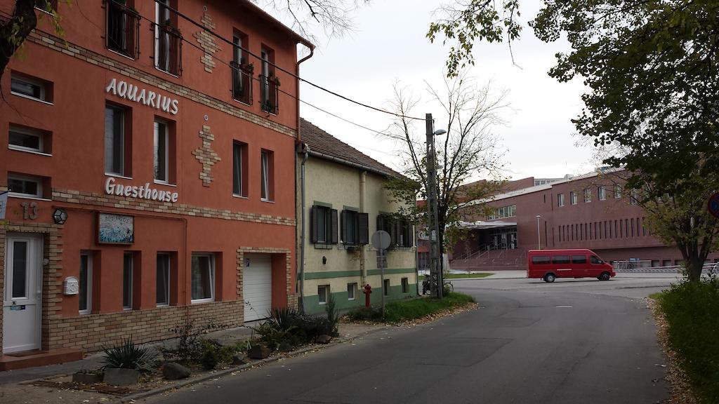 Aquarius Vendégház Szeged Esterno foto